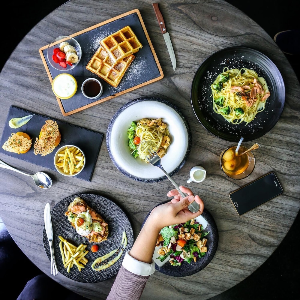 Brava Suites by ZIA Surabaya 28/35