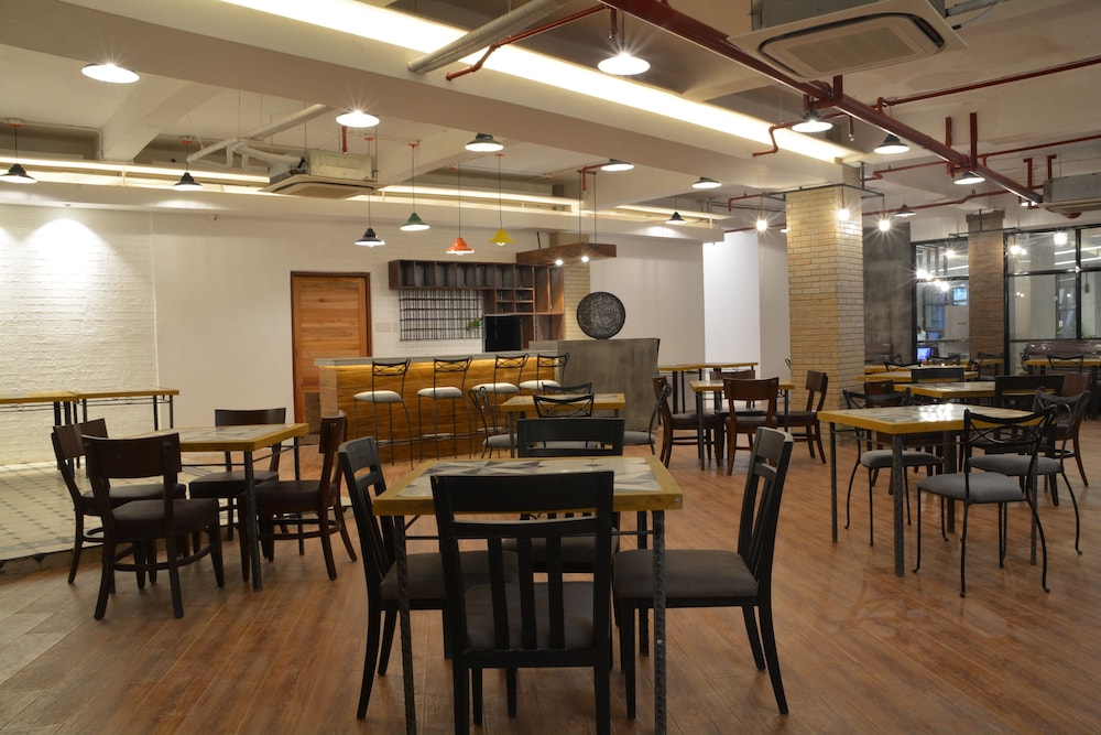 Viven Hotel 28/39