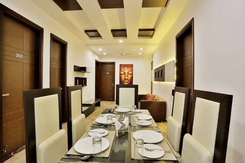 Hotel D'presidente 32/37