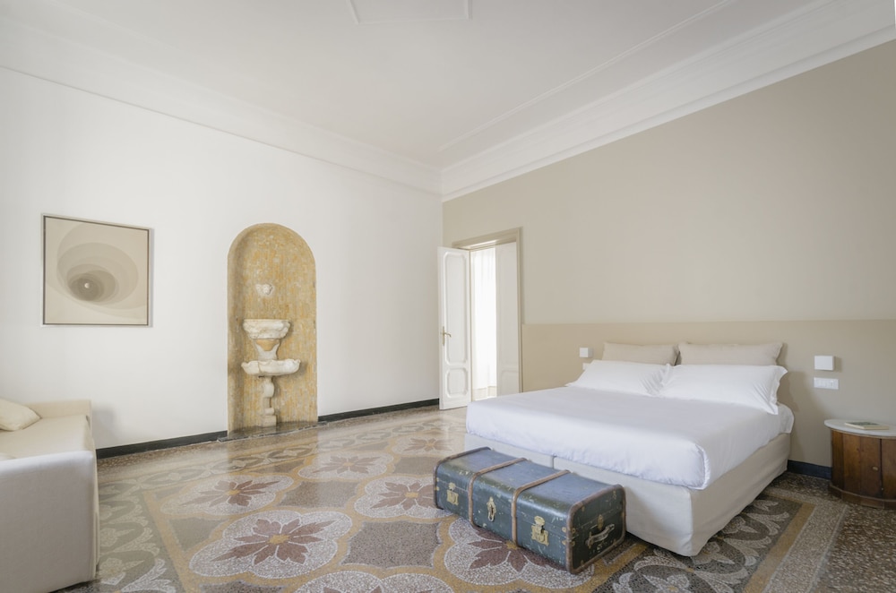 Genova46 Suites & Rooms 11/30