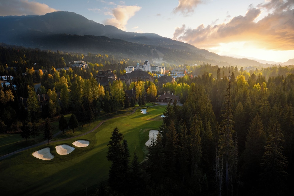 Fairmont Chateau Whistler Gold Experience 43/48