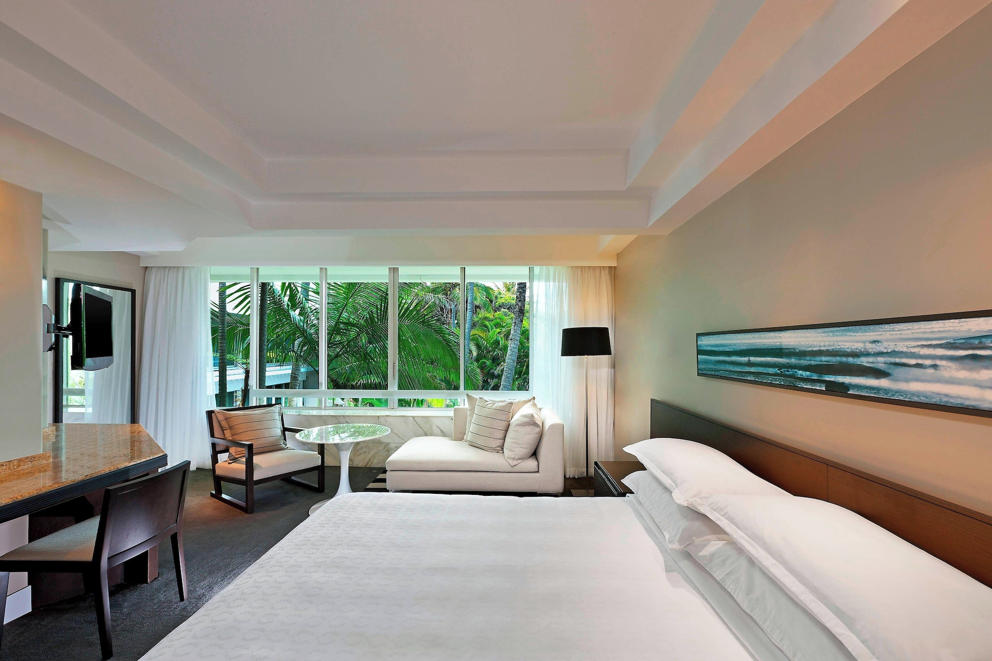 ROOM, KING BED, RESORT VIEW