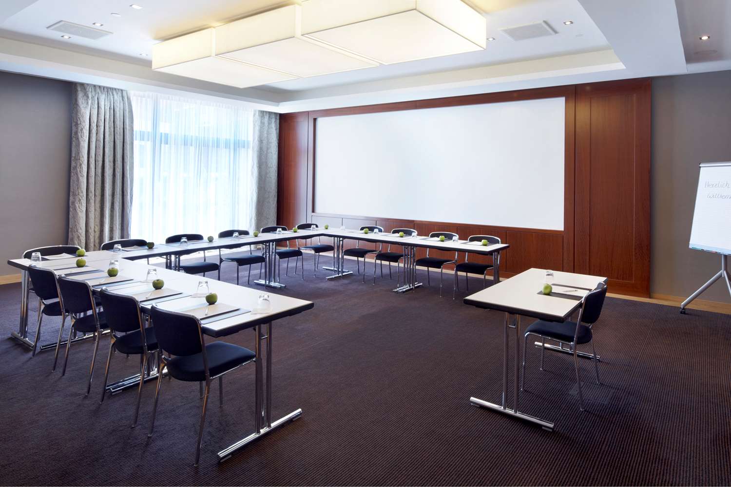 Parkhotel Stuttgart Messe-Airport, WorldHotels 52/71