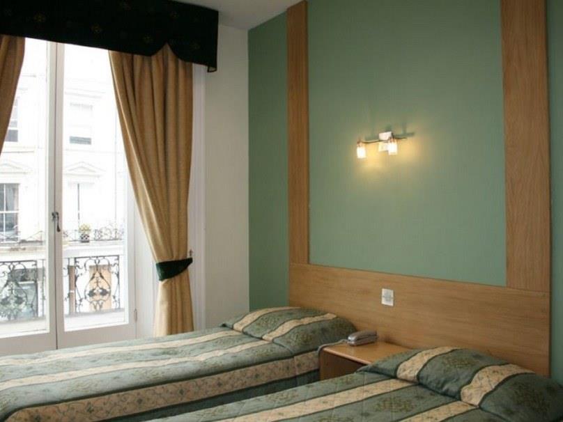 Westbury Hotel 49/57