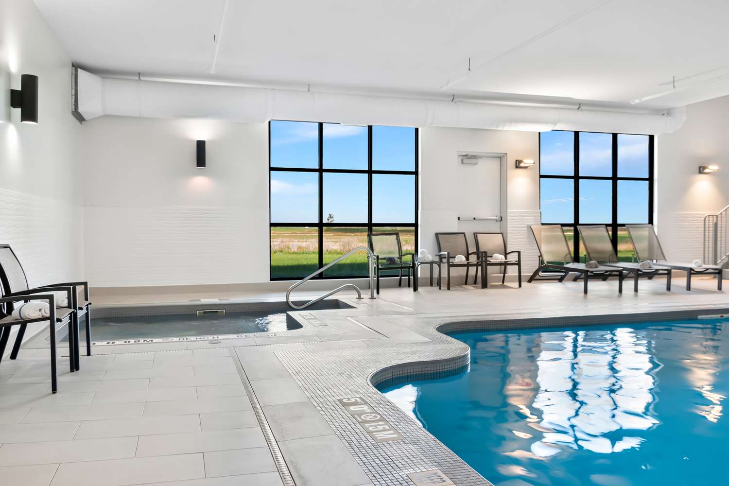 Best Western Plus Morden 6/15