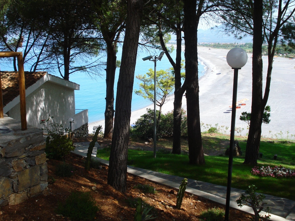 HOTELCLUB GUARDACOSTA 37/50