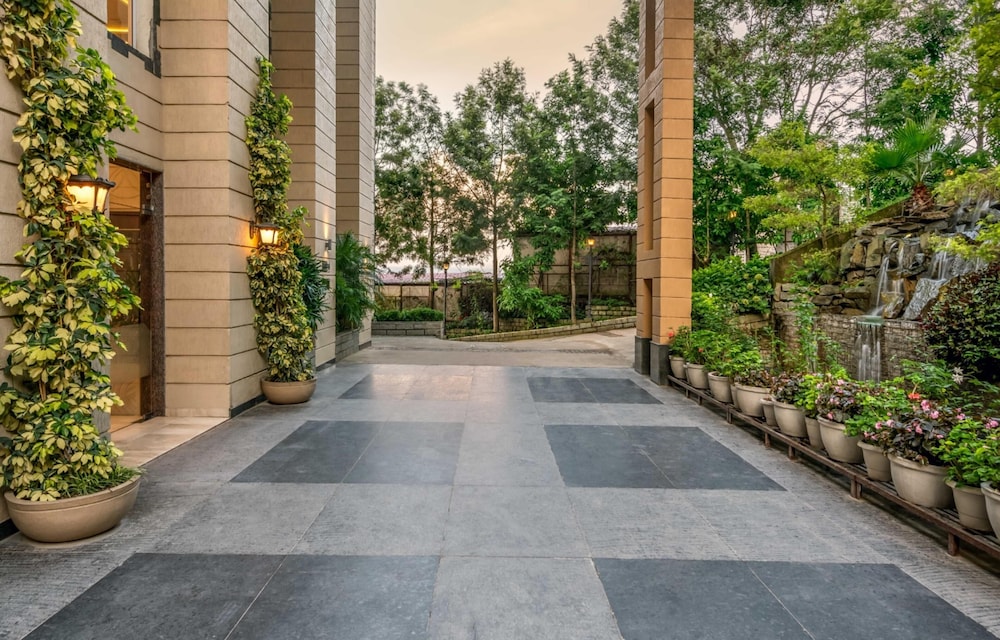 Glenview Resort Kasauli, a member of Radisson Individuals 46/50
