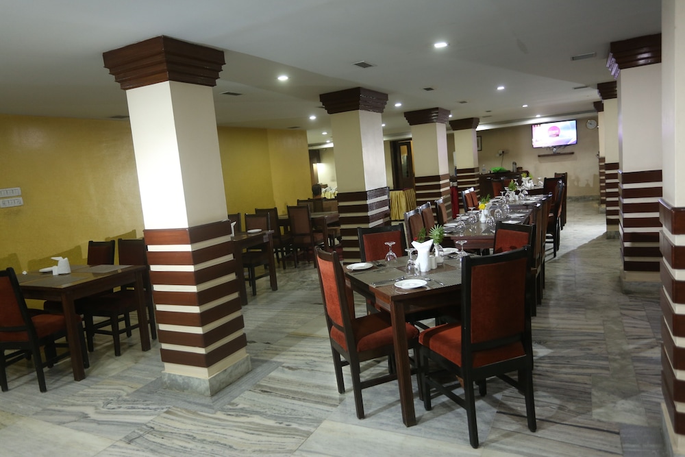 restaurant-cafeteria