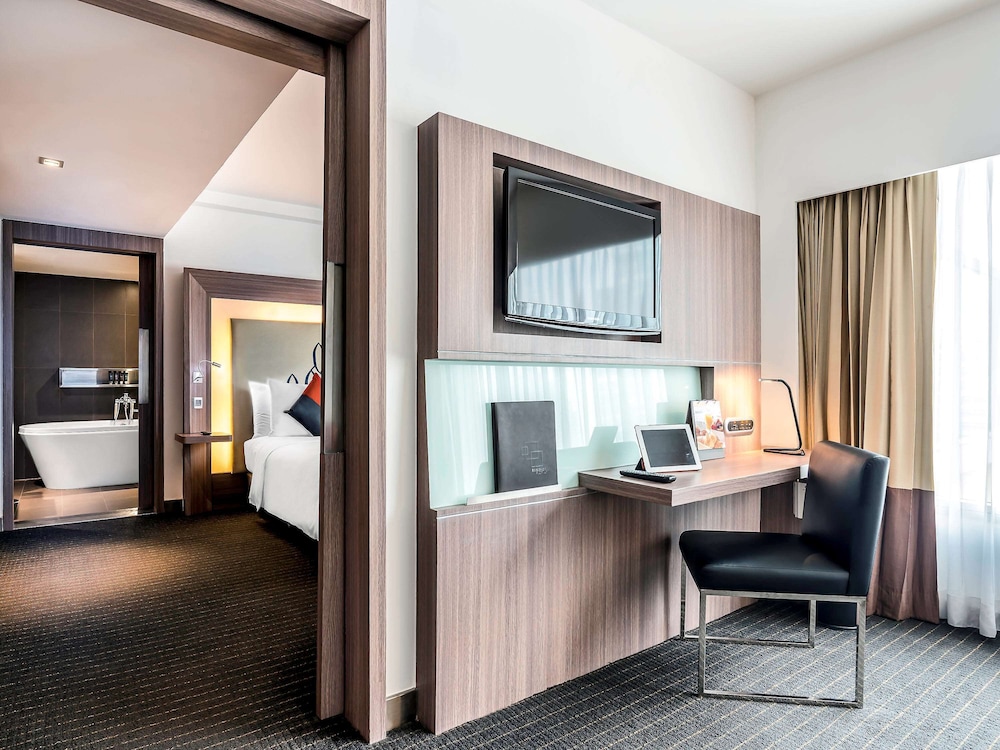Hilton Garden Inn Bangkok Silom 27/41
