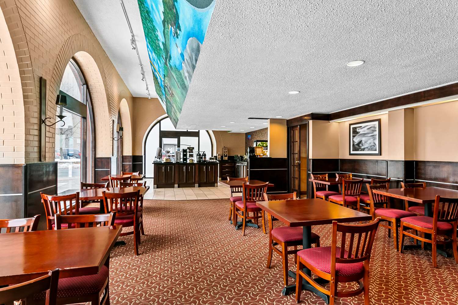 restaurant cafeteria
