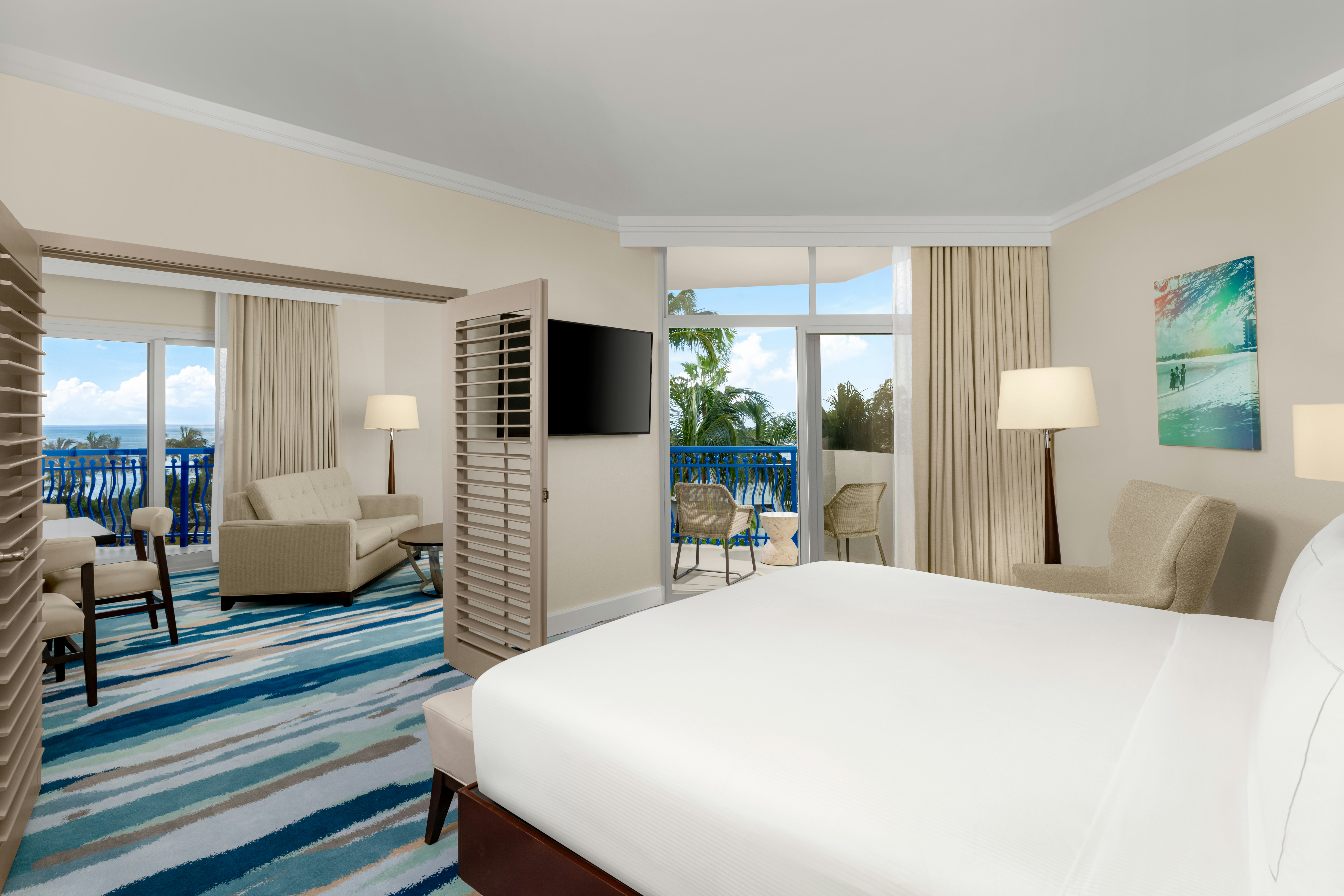 Suite, King Bed, Ocean View, Curacao Tower