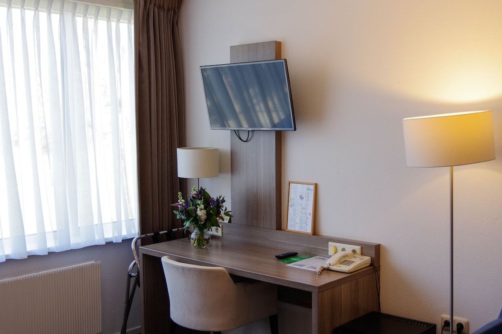 Hotel Van Saaze 39/50