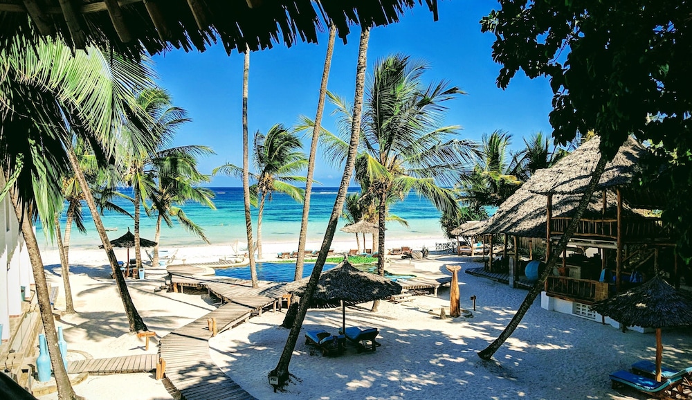 Waterlovers Beach Resort 37/48