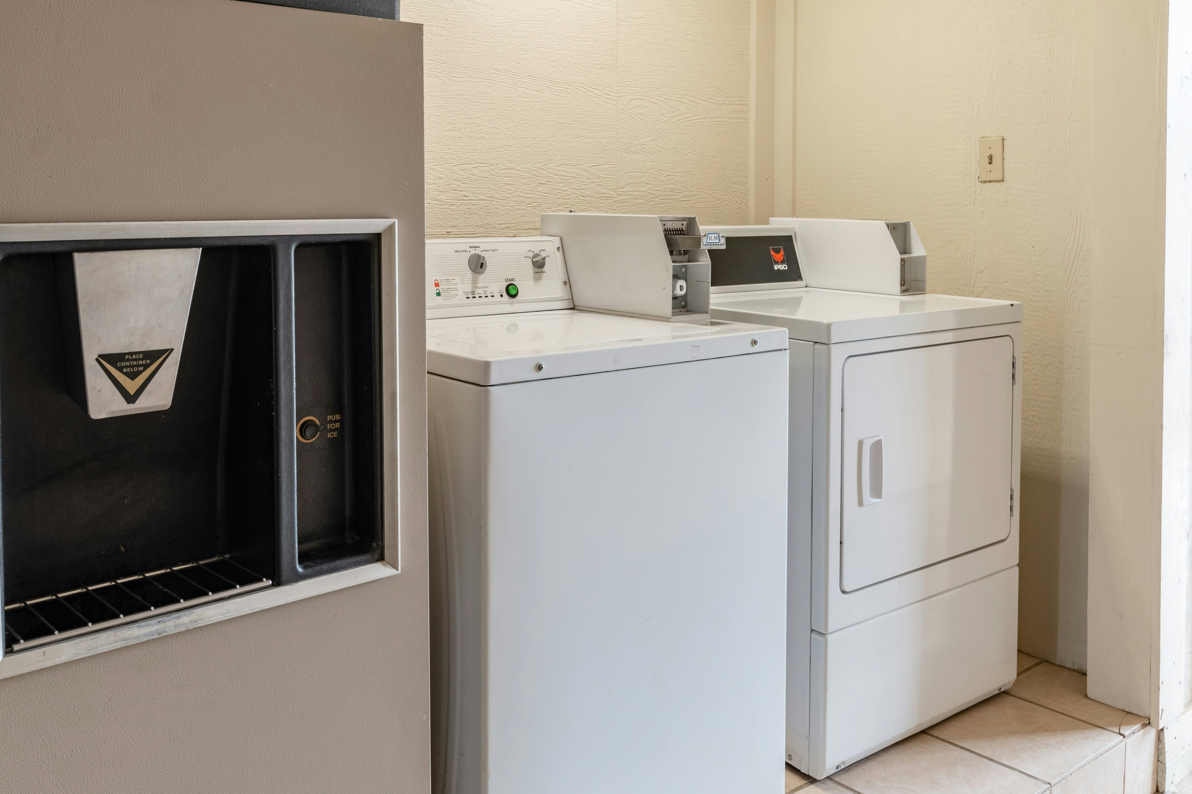 Americas Best Value Inn Buffalo Tx 9/17