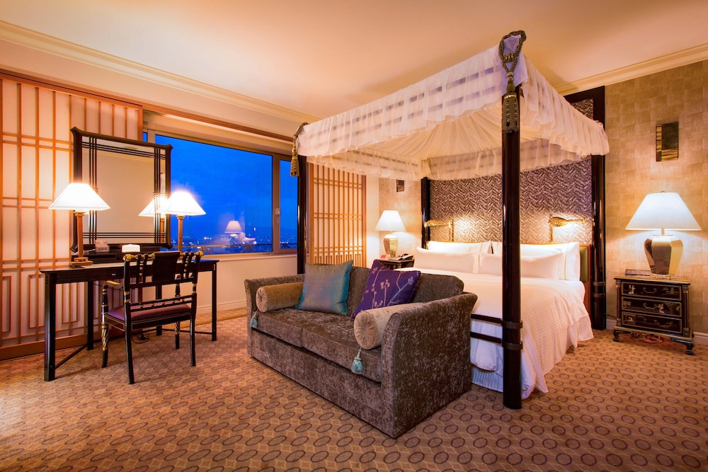 The Westin Osaka 49/93