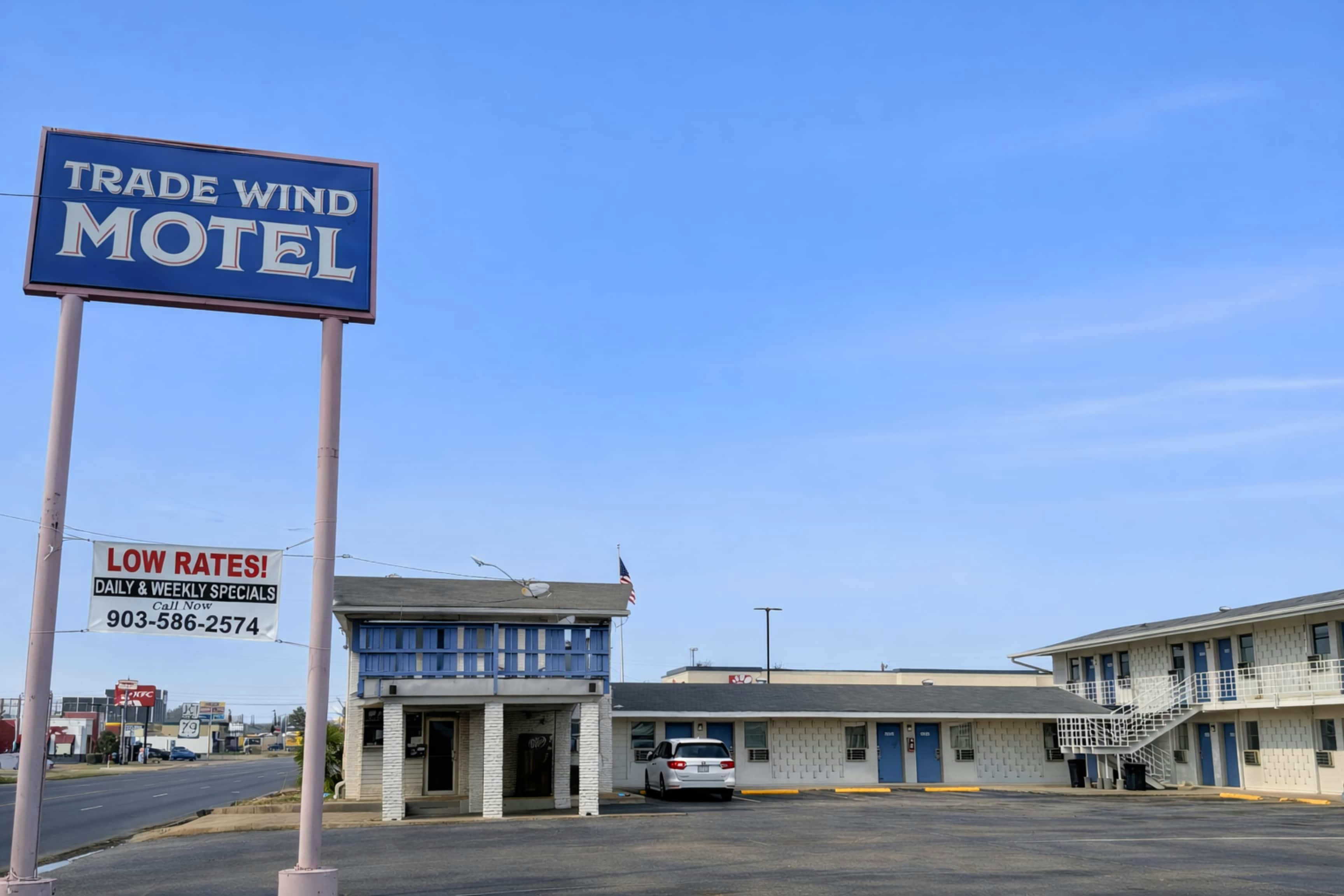 Trade Wind Motel Jacksonville TX US 69 18/21