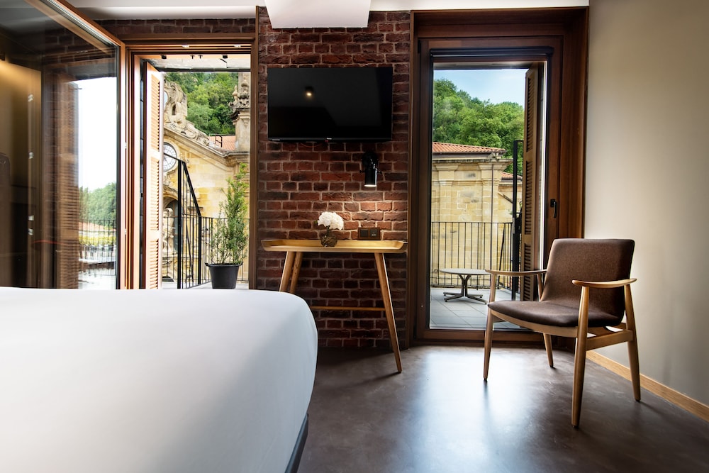 PREMIUM, CITY VIEW, TERRACE