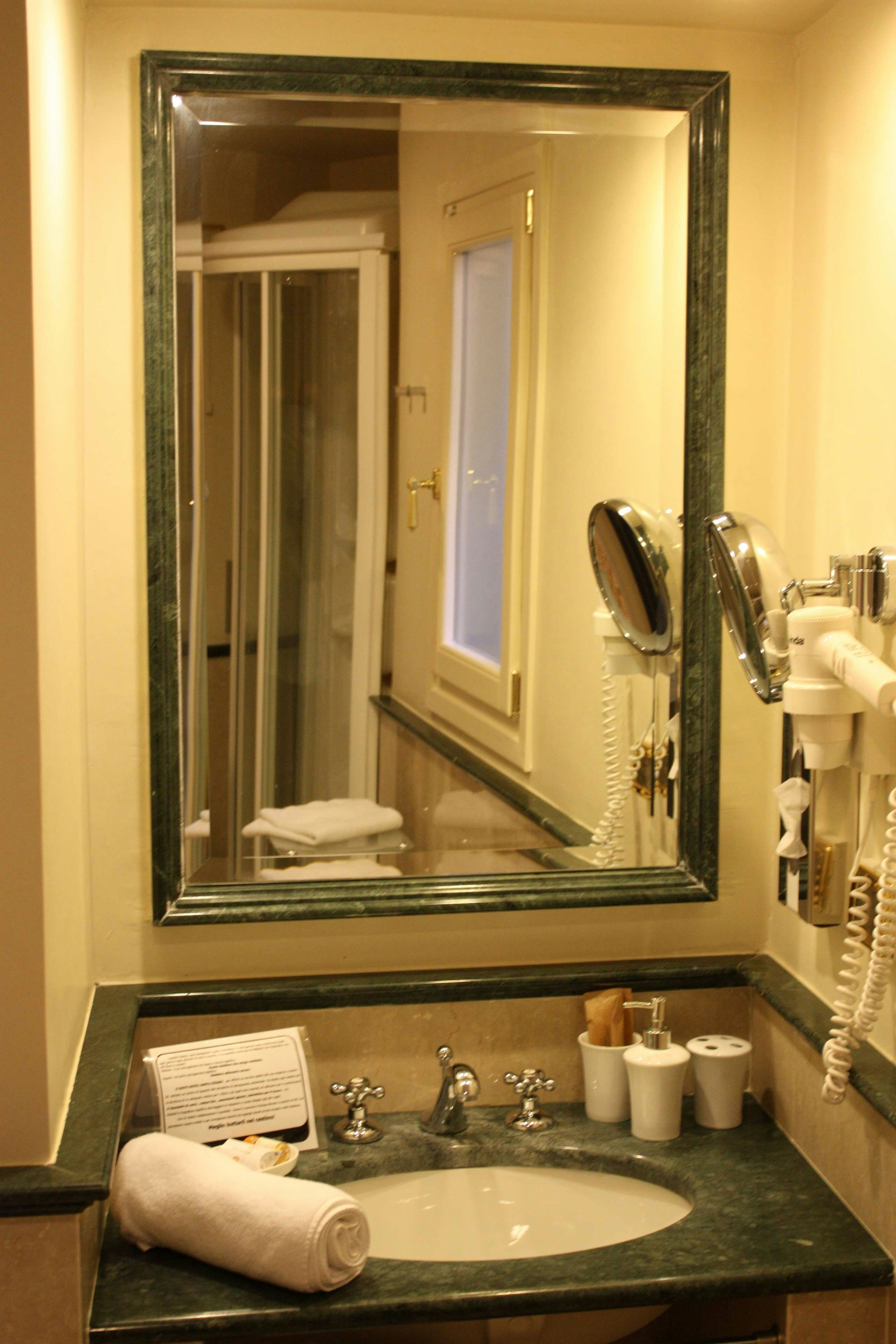 Suite Hotel Santa Chiara 49/50