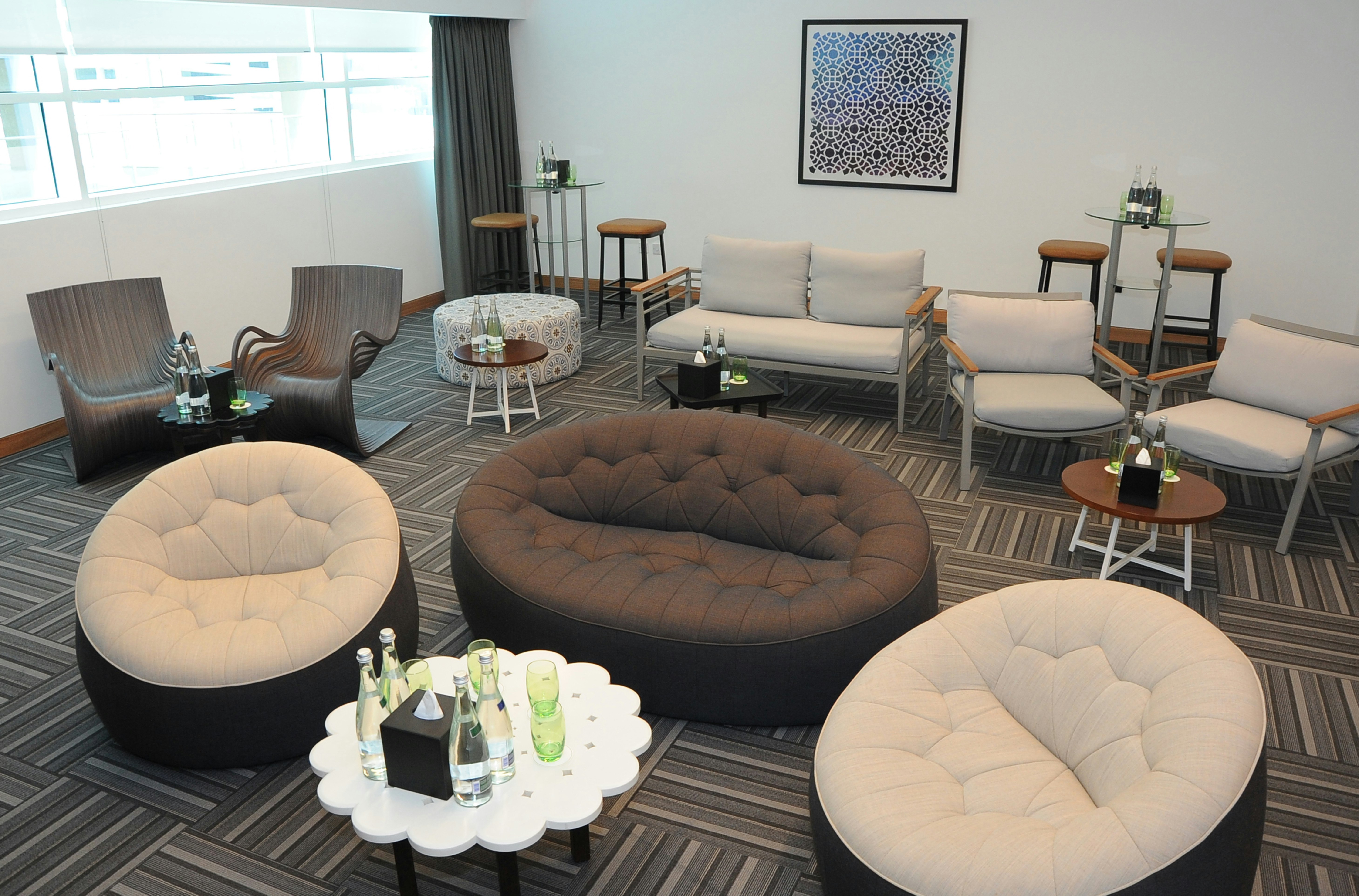 Doubletree by Hilton Dubai Business Bay 24/65