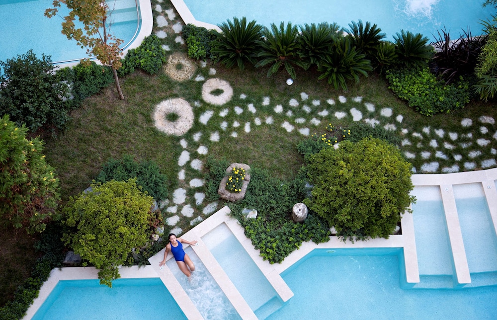 Radisson Blu Hotel And Spa Istanbul Tuzla 79/81