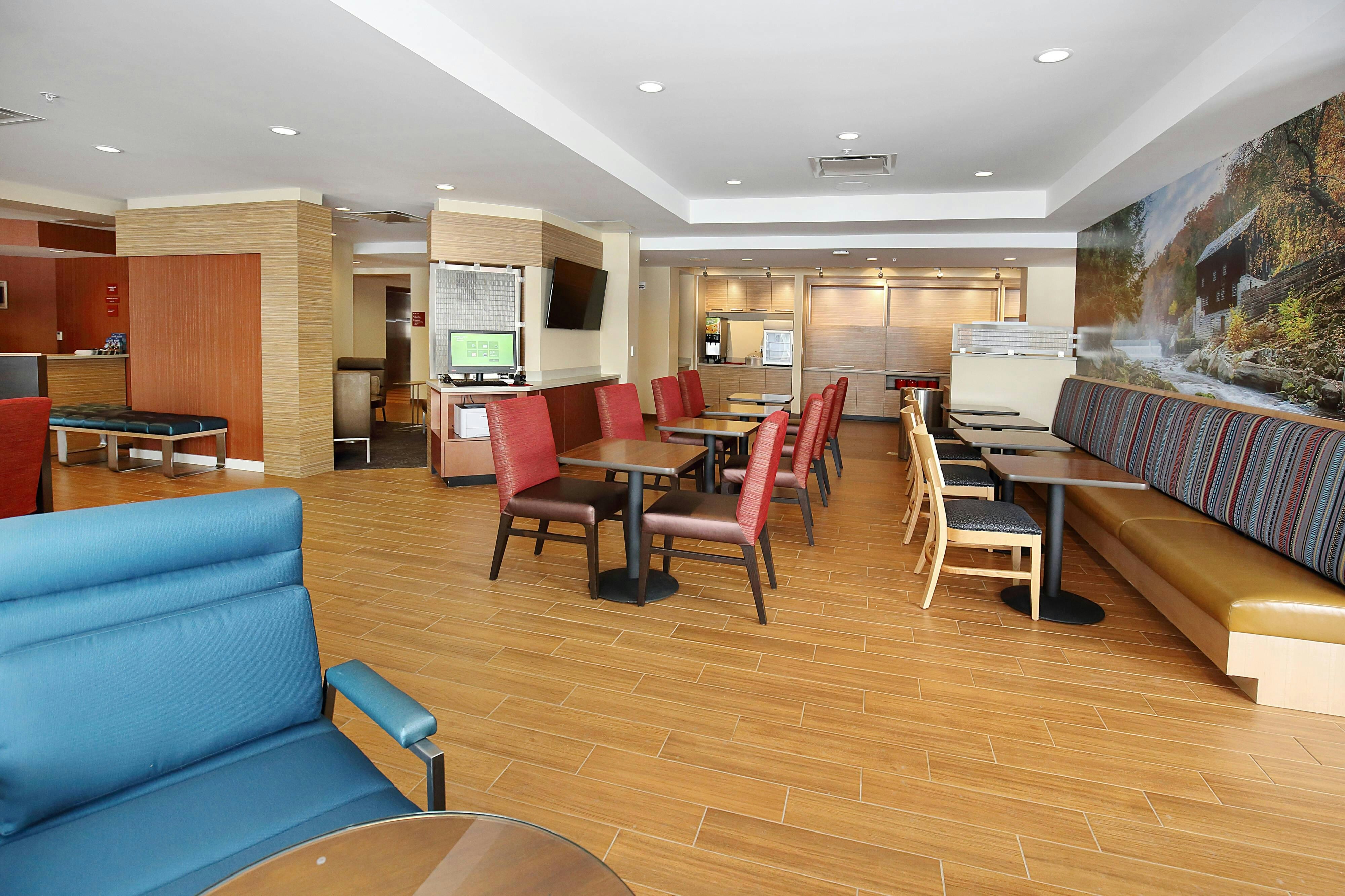 TOWNEPLACE SUITES GROVE CITY MERCER/OUTLETS 34/48