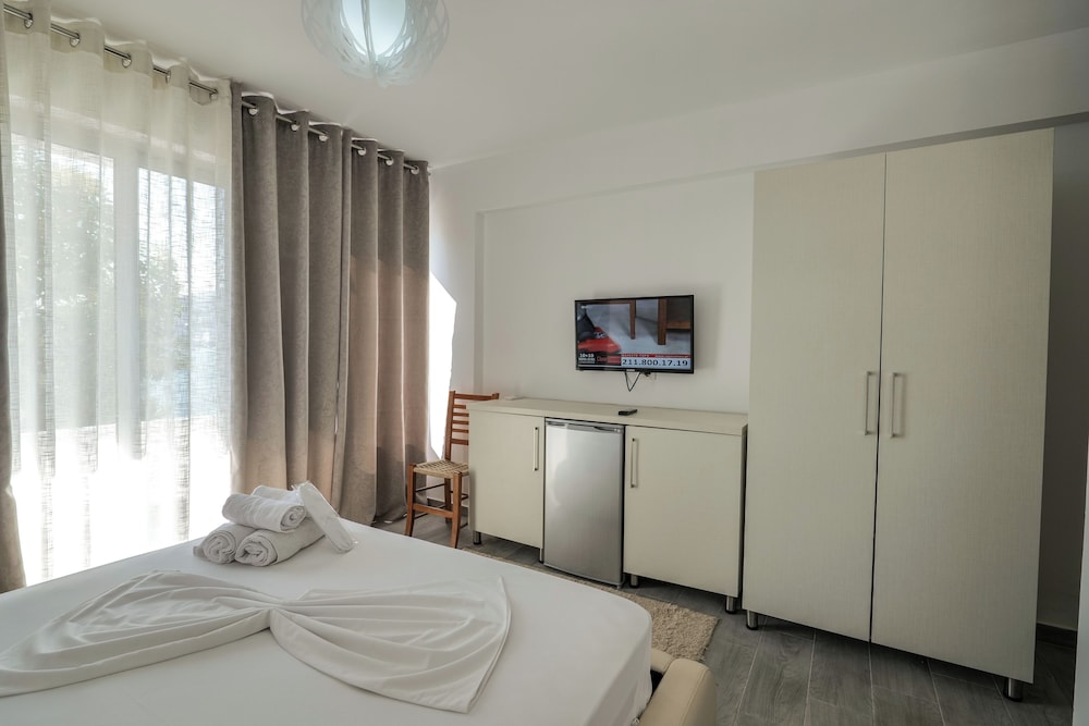 Hotel Sunrays 12/62