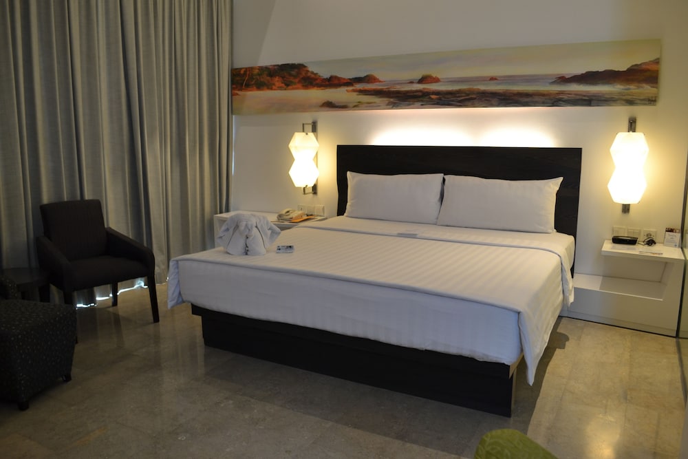 Novotel Lampung 32/72