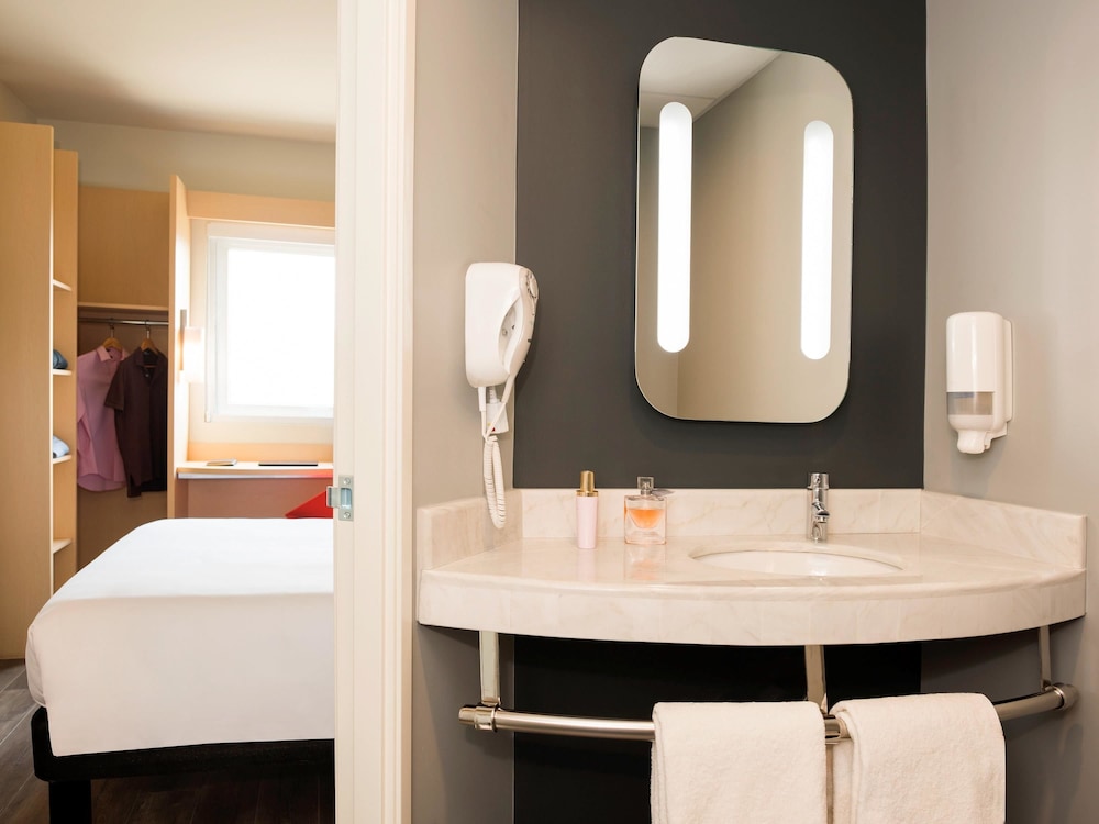 Ibis Irapuato 25/26