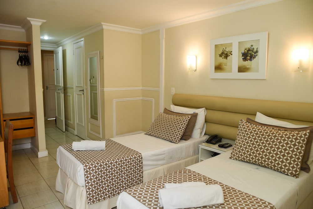 HOTEL VILLAGE ICARAI 50/60