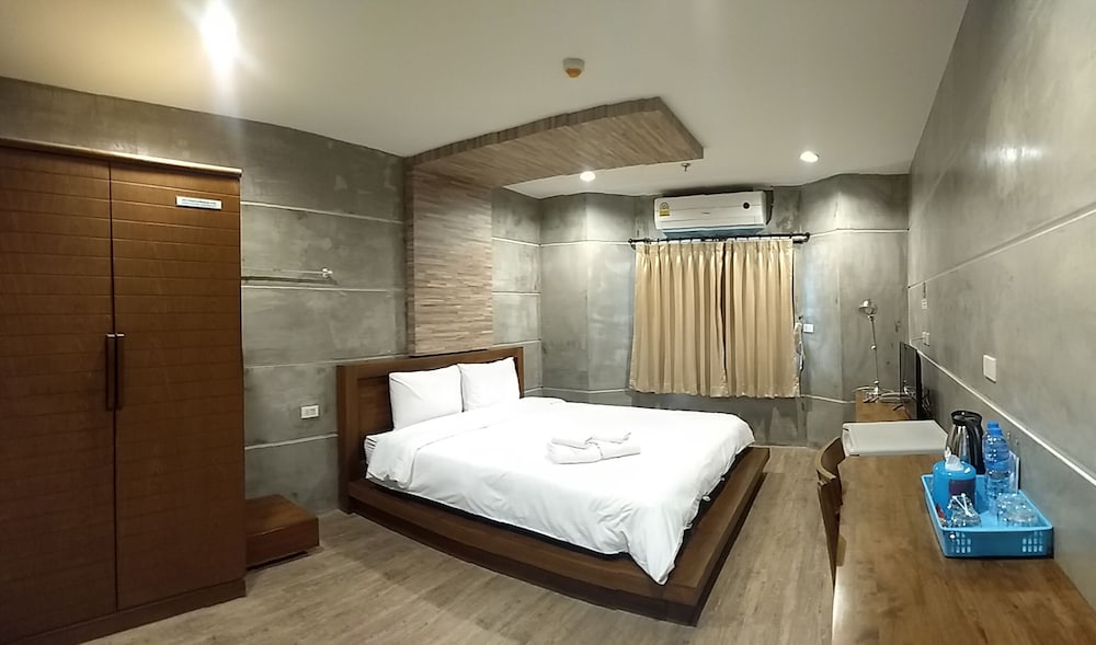 KOMOL RESIDENCE BANGKOK 22/65