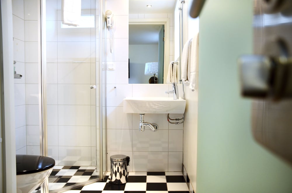 Home Hotel Majoren 18/48