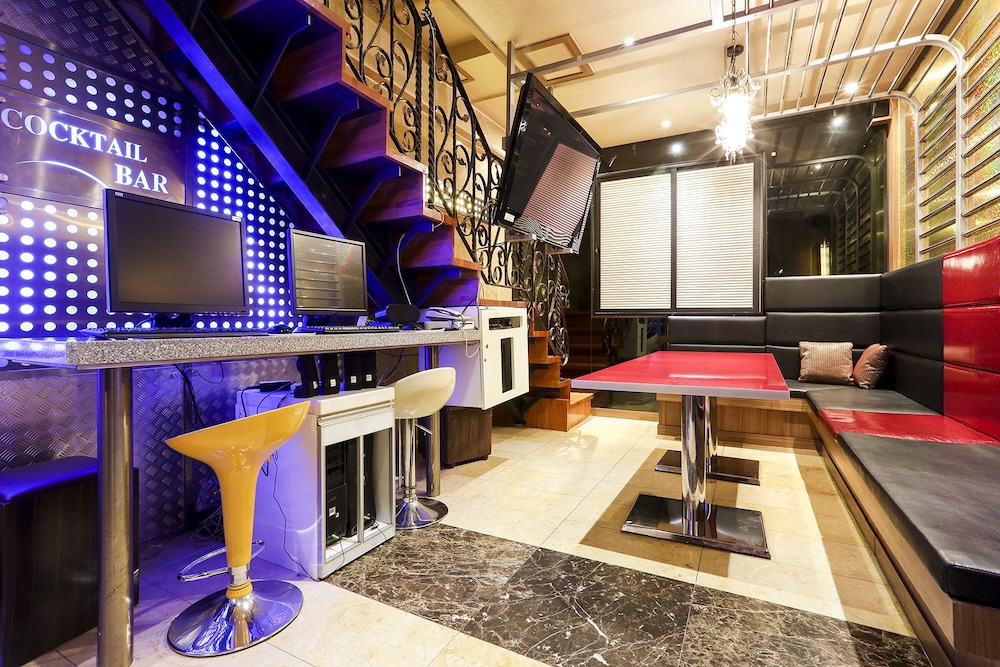 Koam Tourist Hotel 39/50