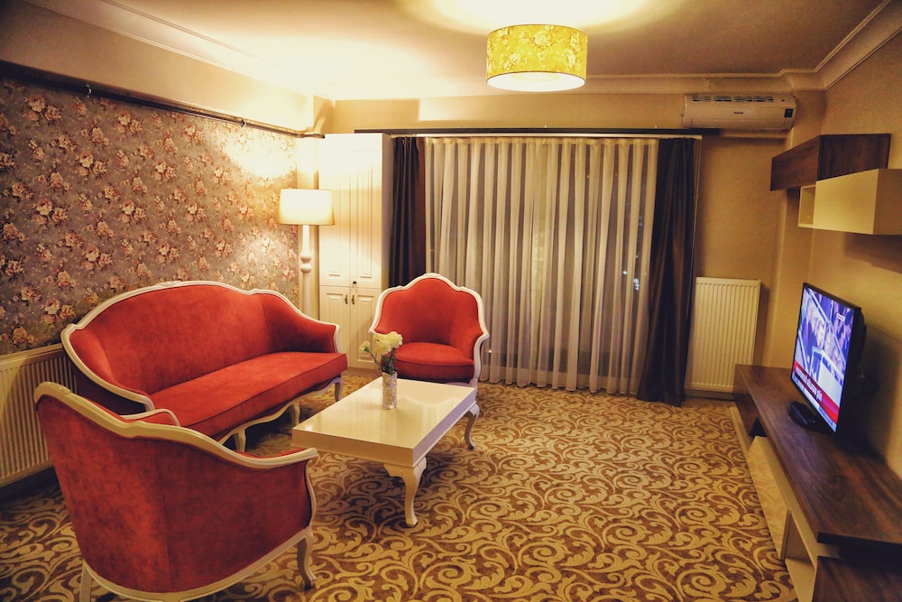 My Suit Residence 37/50