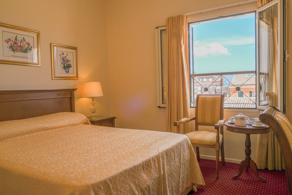 Cavalieri Hotel 26/67