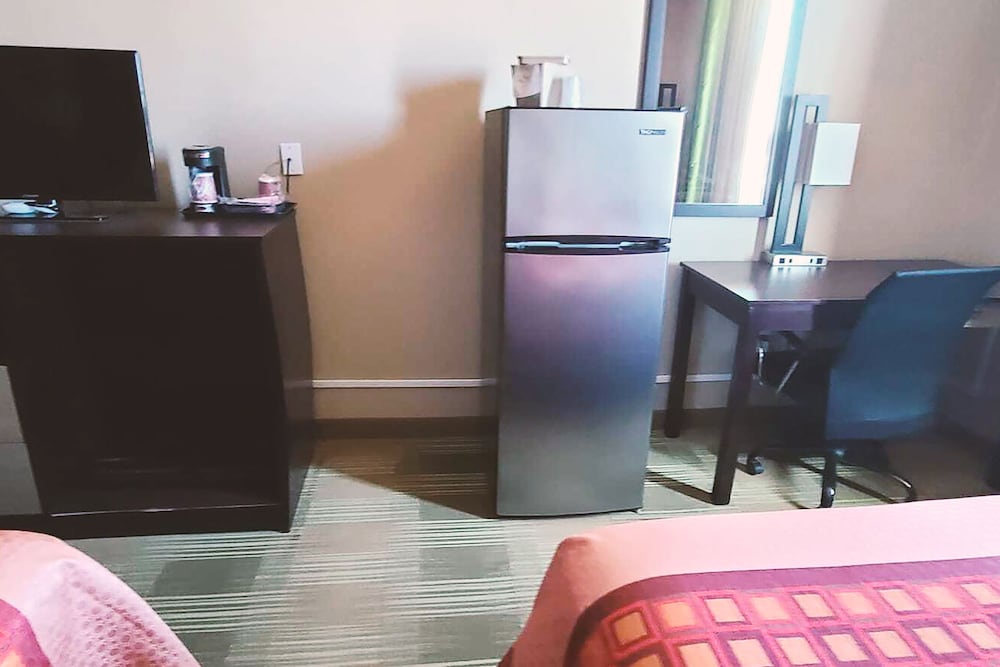 Surestay Hotel by Best Western Cotulla 3/44
