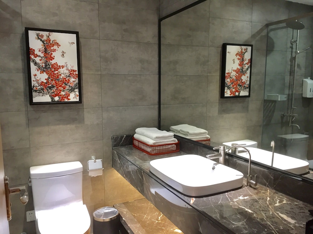 Guangzhou Hongcheng Hotel 32/32