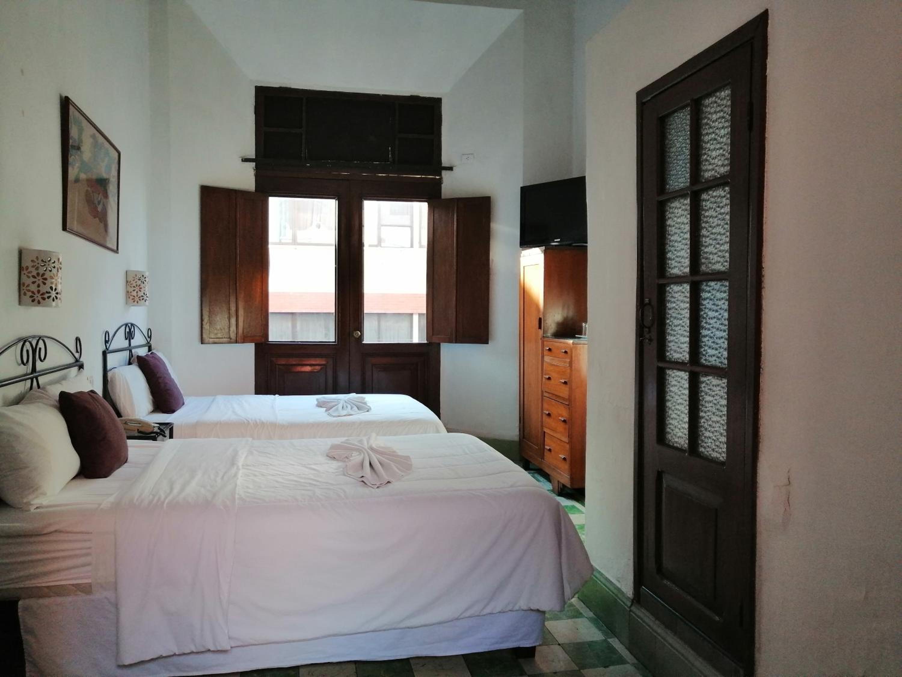 Room, Twin Beds, Balcony