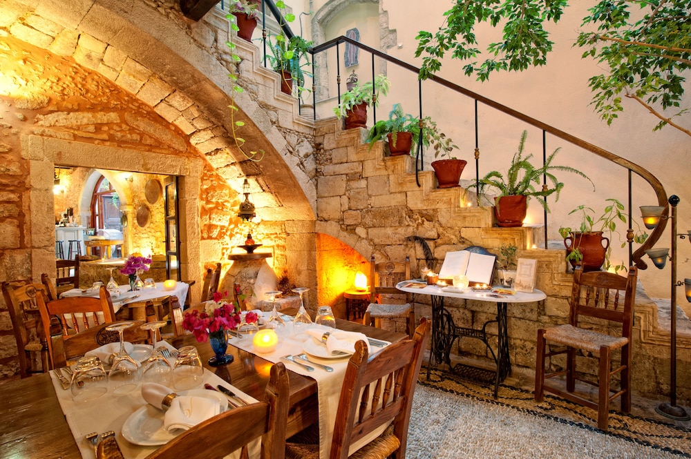 Veneto Boutique Hotel 63/77