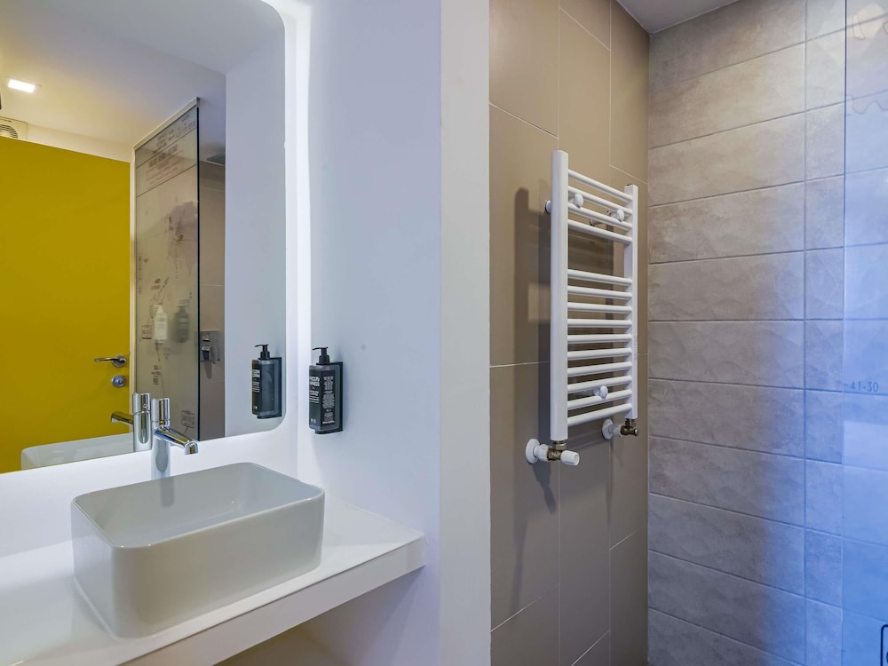 ibis Styles Bucharest Airport 52/54