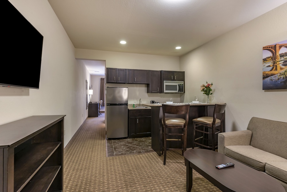 Stay-Over Suites 9/21