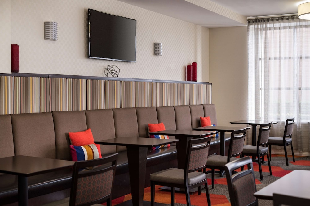 Homewood Suites By Hilton Anaheim-Main Gate Area 48/69