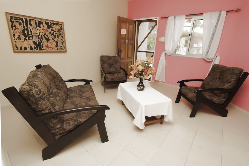 Baobab Holiday Resort 10/15