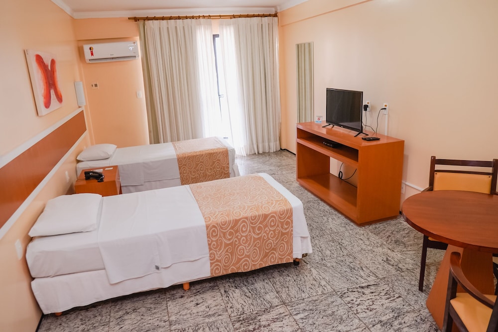 Costa Atlantico Hotel 32/46