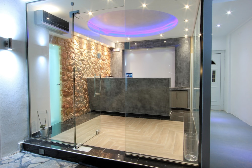 Gianna Suites 27/43