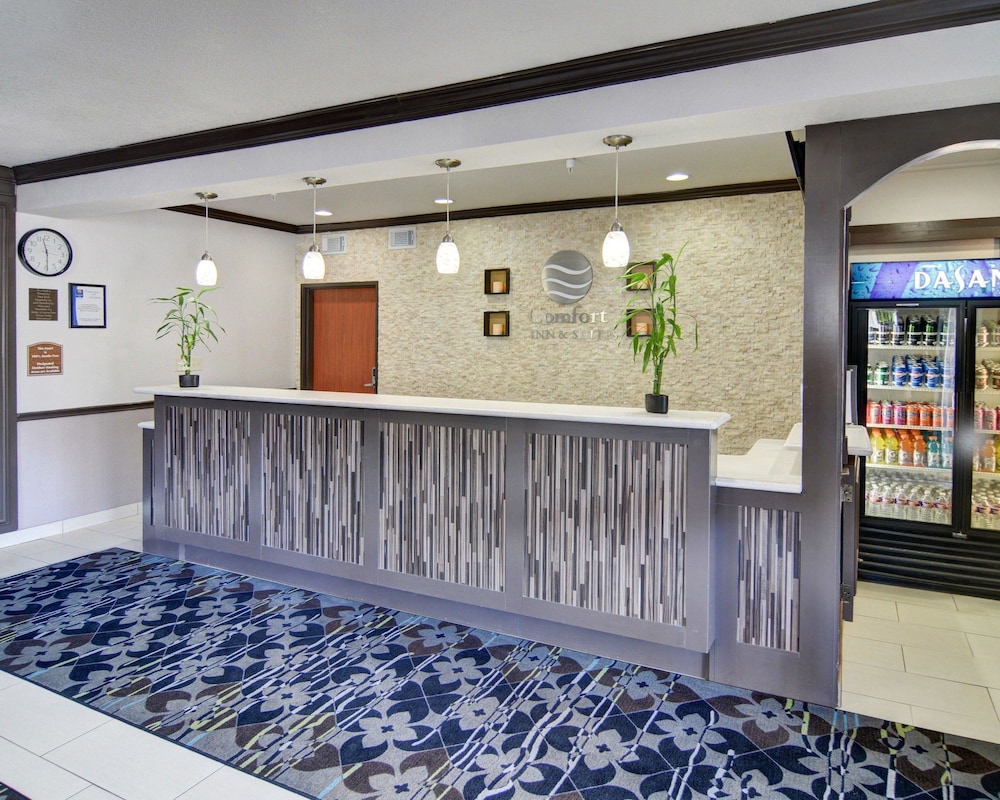 Spark by Hilton Galveston 5/31