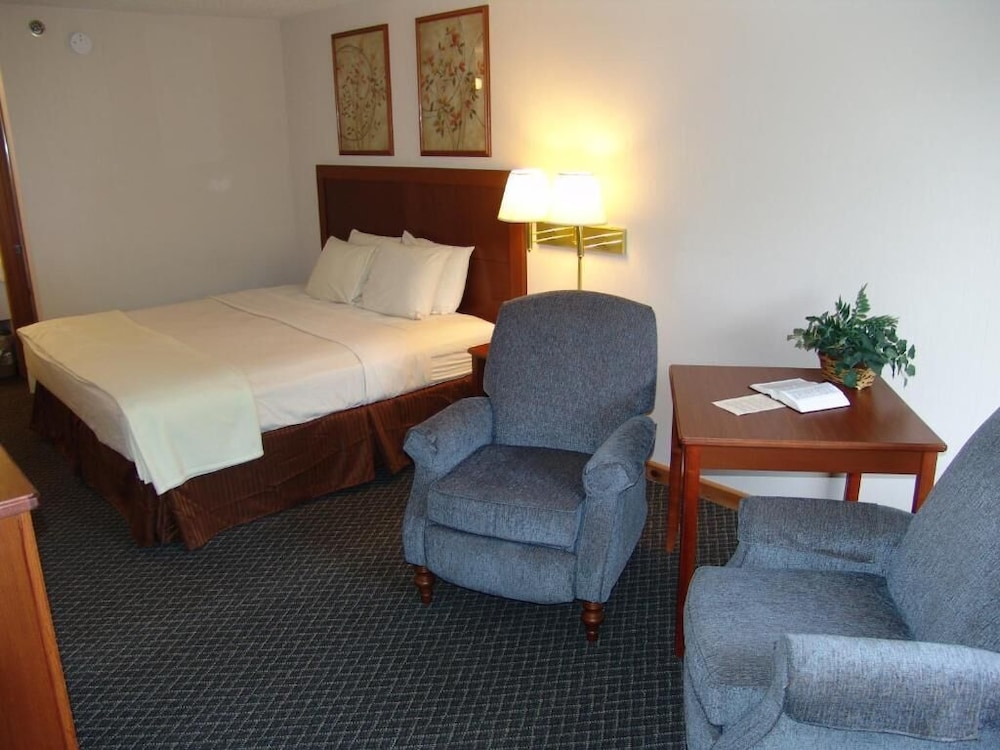 Super 8 by Wyndham Branson Shepherd of the Hills Exwy 42/60