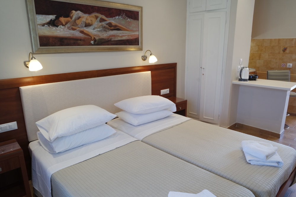 Porto Kassiopi Apartments 9/50