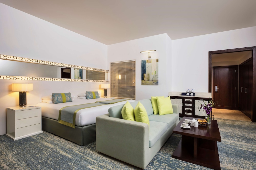 CORAL, JUNIOR SUITE, AIN DUBAI VIEW, SEA VIEW, BALCONY, LOUNGE ACCESS