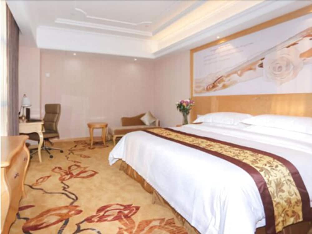 Vienna International Ningbo West Town Xintiandi 8/34