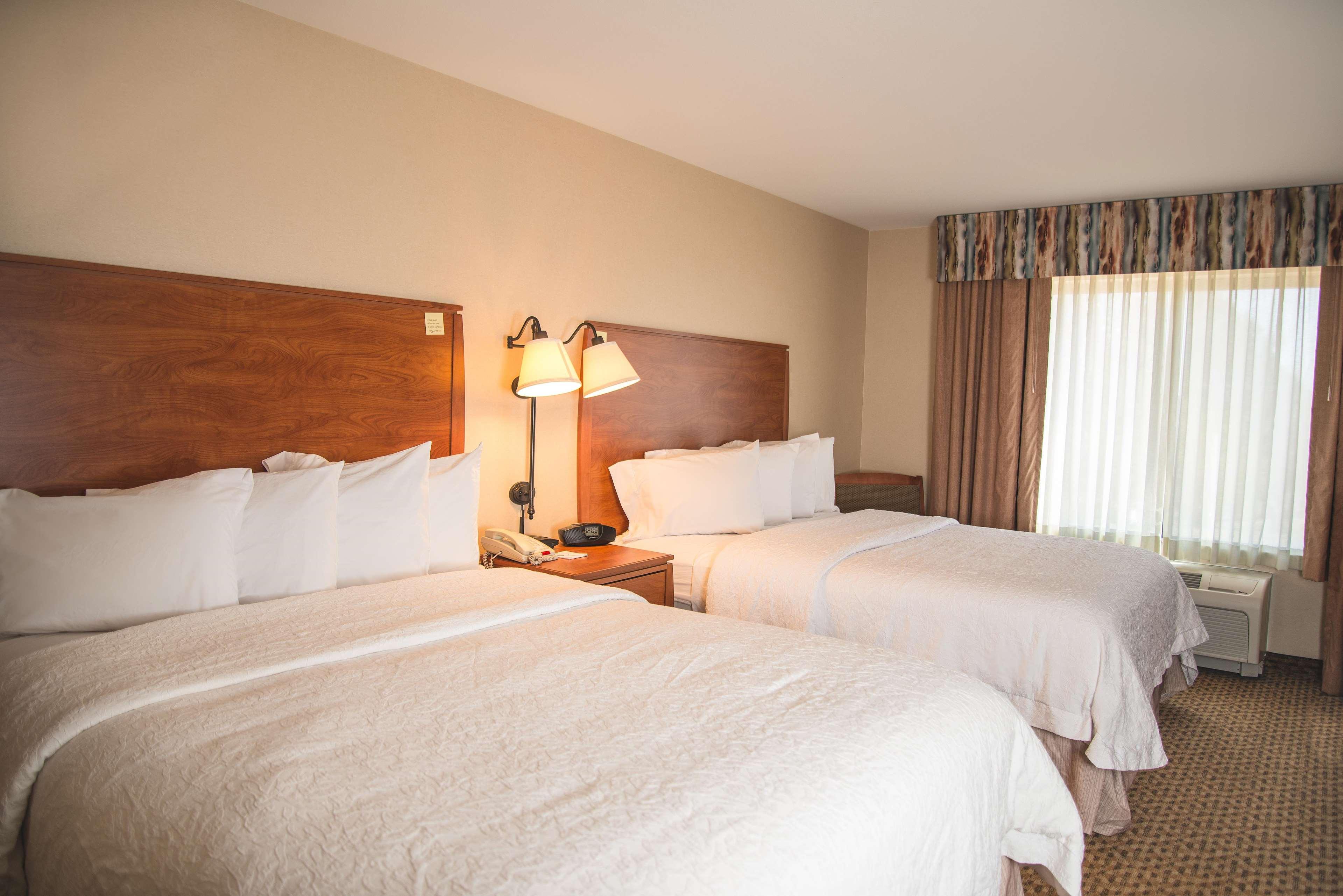 Extended, 2 Queen Beds